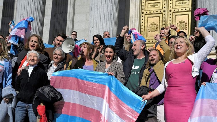 Spain passes trans law allowing gender self-determination