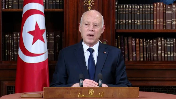 Tunisian president seeks to reassure 'legal' migrants