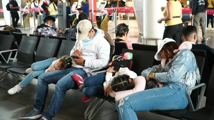 Hundreds of passengers stranded in Colombia, Peru as Viva Air grounded