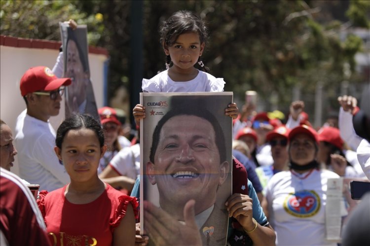 Chavez supporters honour late leader 10 years after his death