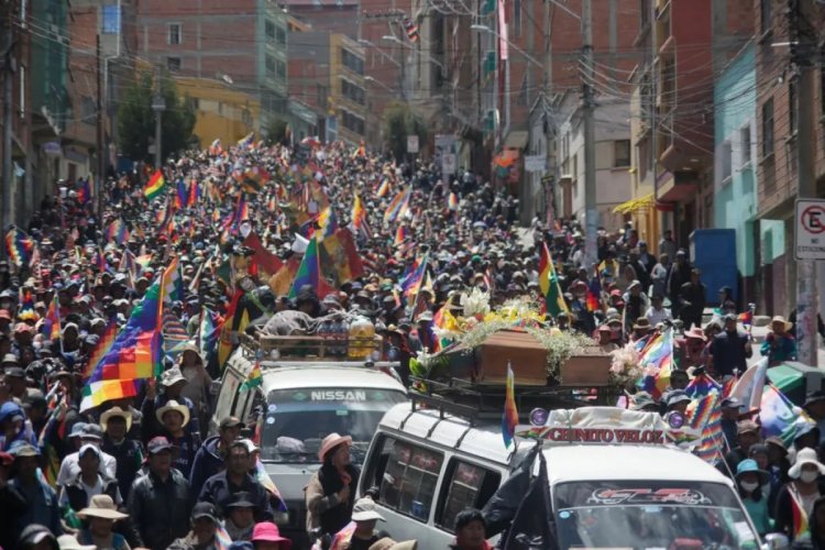 Bolivia Protests: Food, Fuel Shortages