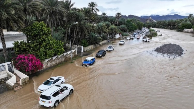 Torrential Rains Sweep Oman