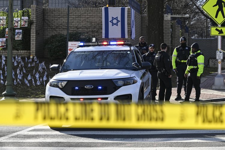 U.S. Air Force Member Dies in Protest at Israeli Embassy