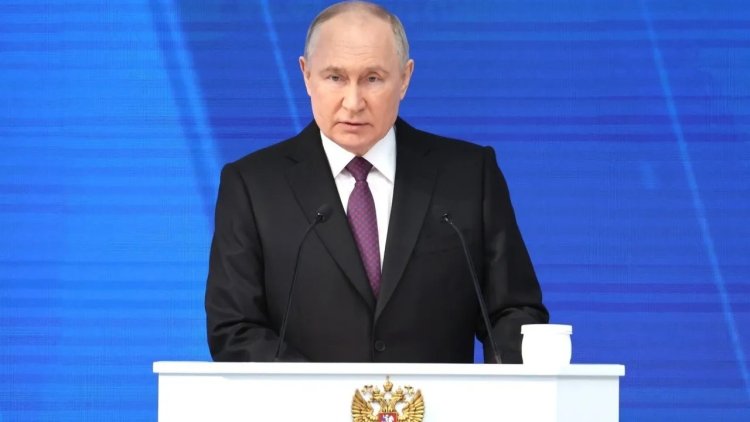 Putin Warns of Nuclear Risk