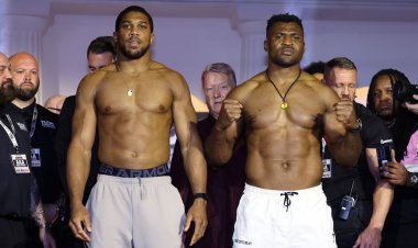 Joshua-Ngannou Weigh-In: Clash of Titans