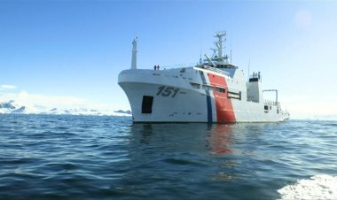 Antarctic Microplastic Hunt