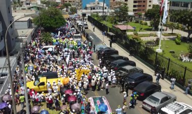 Peruvian Miners Protest