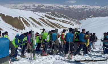 Afghan Skiing Spirit
