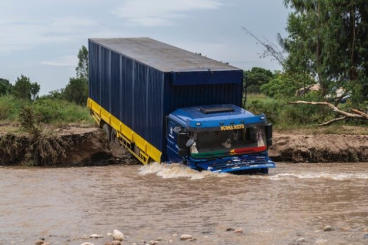 Congo's East: Treacherous Roads, Closed Borders