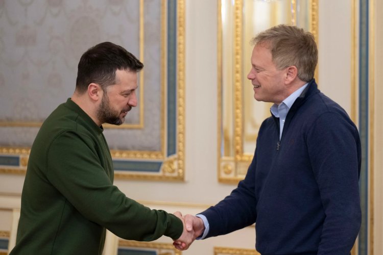 UK Defence Secretary Meets Ukraine's Zelensky