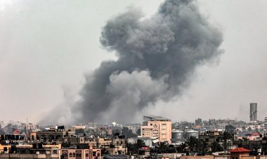 Israeli Military Withdraws from Gaza Hospital Complex