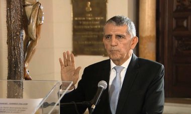 Minister Resigns Amid Rolexgate Scandal