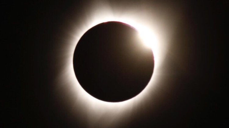 Eclipse Wows North America