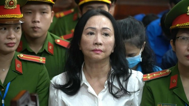 Vietnamese Tycoon Faces Death Penalty in $12.5B Fraud Case