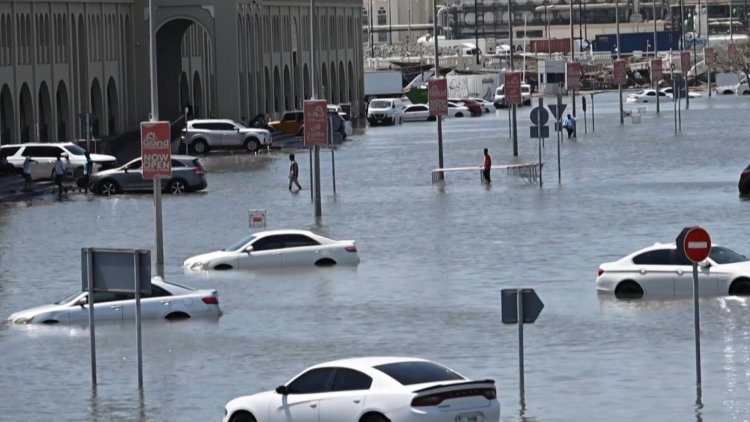 Dubai Chaos After Record Rains