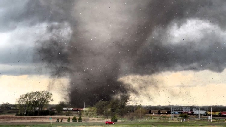Tornadoes Ravage Central United States