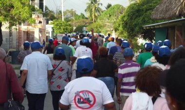 Dominican Republic Protests Barges