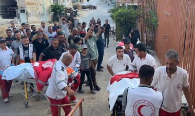 Israeli Strike Kills Paramedics Amid Rafah Incursion