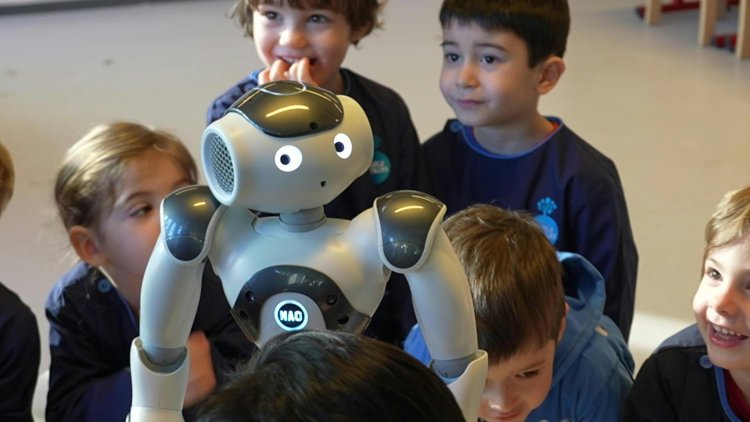 Swiss Nursery Uses Robot Nao to Teach Kids