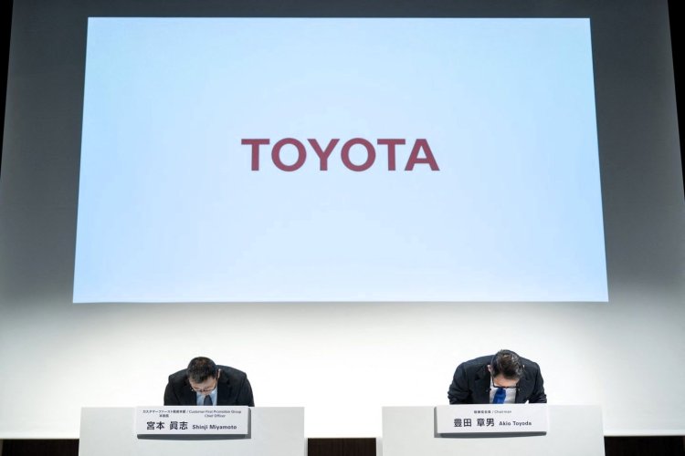 Toyota Suspends Domestic Shipments of Three Models