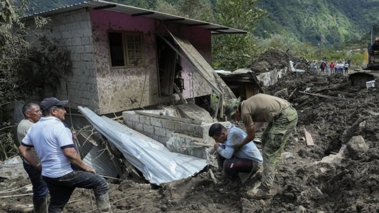 Landslide in Ecuador Kills 8 Amid Heavy Rains