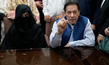 Imran Khan, Wife Acquitted in Marriage Case