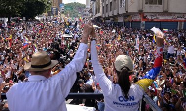 Venezuelan Candidates Rally Ahead of Election