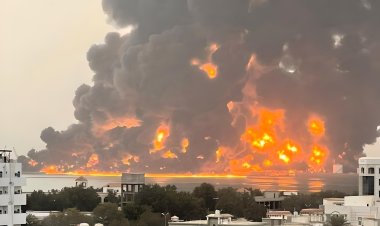 Israeli Airstrike Hits Yemen's Hodeidah Port