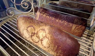 Paris Bakery Celebrates Olympics with Special Bread