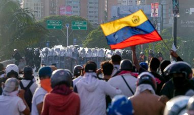 Caracas Protests Erupt After Maduro Victory