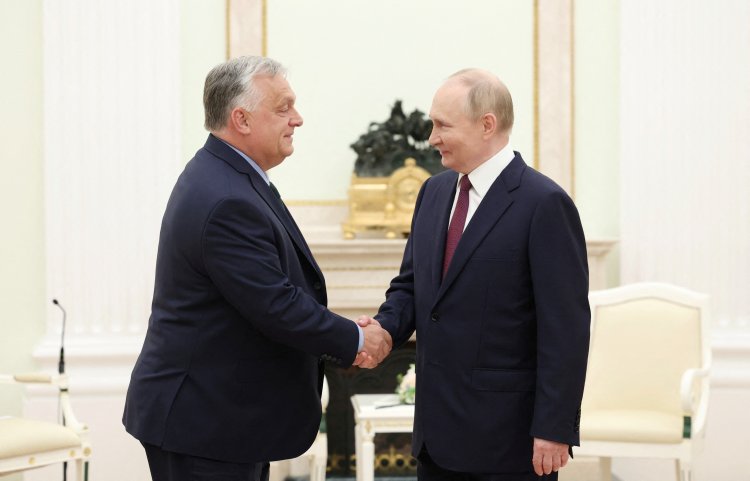 Orban Criticized for Talks with Putin