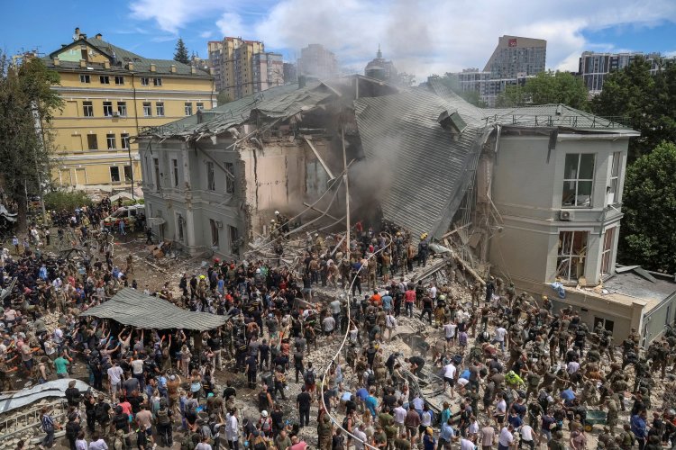 Russian Missile Hits Kyiv Children's Hospital