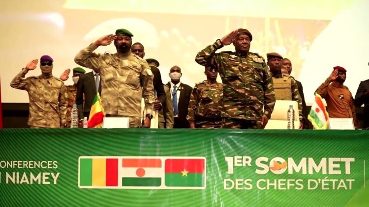 ECOWAS Plans Vigorous Efforts to Reconcile Juntas