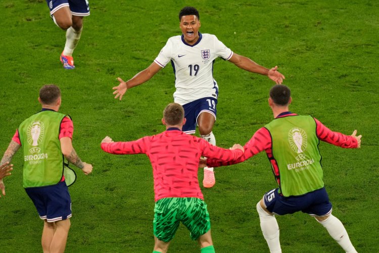 England Beats Netherlands with Late Goal in EURO