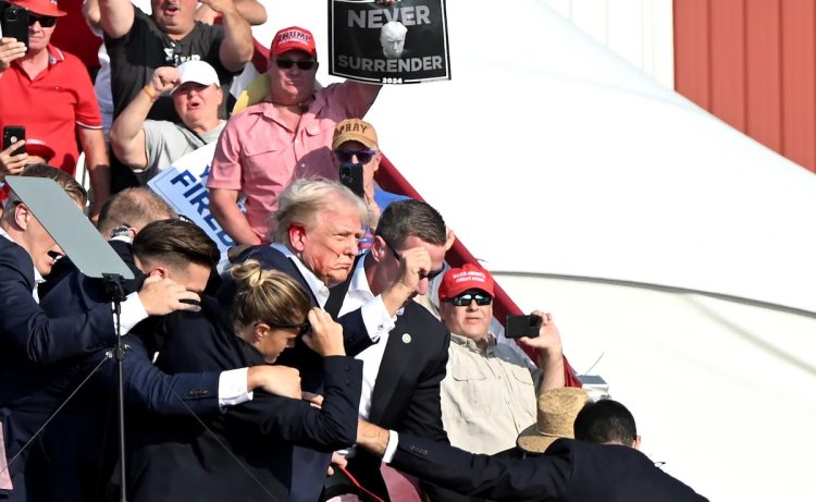 Trump Arrives in NJ After Rally Shooting