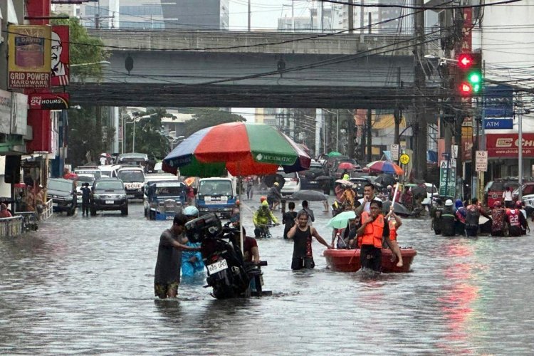 Typhoon Gaemi Halts Work, Classes in Philippines