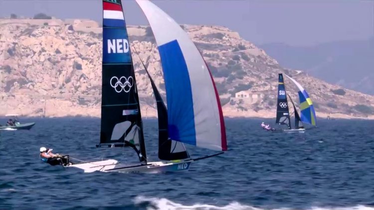 Dutch Skiff Sailors Clinch Gold Despite Error