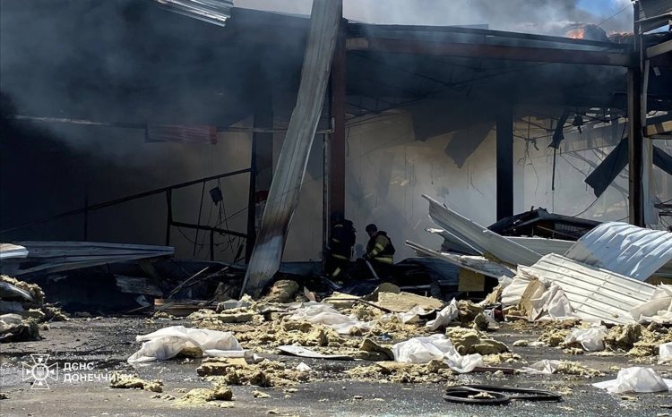 Russian Missile Hits Ukrainian Supermarket, 10 Dead