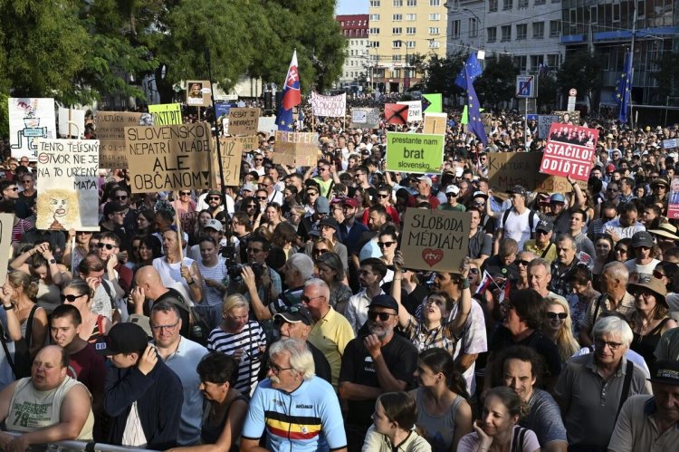 Protests Surge in Slovakia Over Fico's Policies