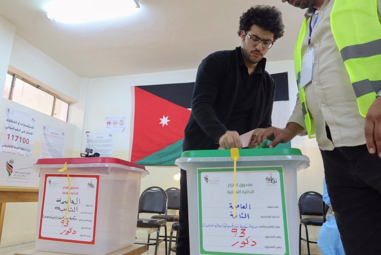 Jordanians Vote Under New Law Amid Gaza War Tensions