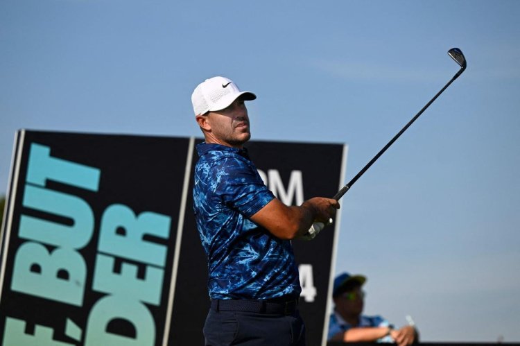 Koepka Takes Four-Shot Lead in LIV Golf Chicago