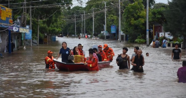 Myanmar Floods Kill 19, Displace Thousands