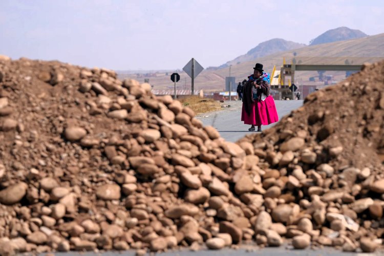 Indigenous Bolivians Protest Against Arce Government