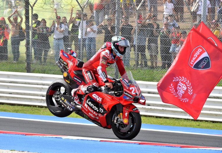 Bastianini wins Emilia-Romagna GP, Ducati's 100th victory