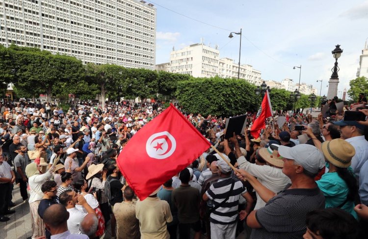 Tunisians protest President Saied's rule