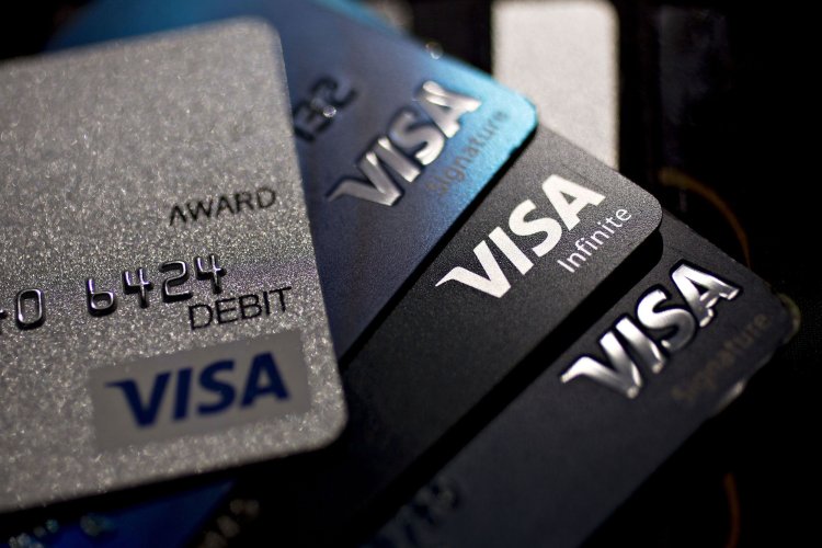 U.S. sues Visa for monopolizing debit card market