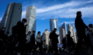 China may raise $850 billion for economic stimulus