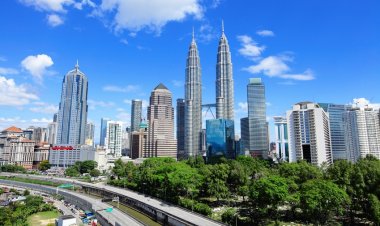 Malaysia continues mega projects for economic growth