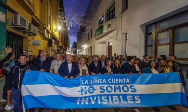 Spanish town marches for Gibraltar border deal