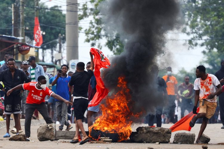 Protests erupt in Maputo over election violence